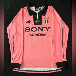 Juventus 1997 Longsleeve Pink Retro Soccer Jersey S-L